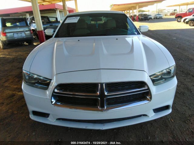 Photo 5 VIN: 2C3CDXBG1CH203438 - DODGE CHARGER 