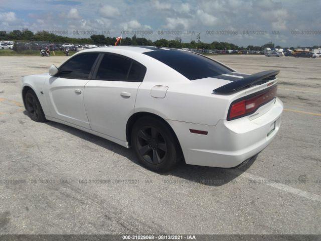 Photo 2 VIN: 2C3CDXBG1CH255135 - DODGE CHARGER 