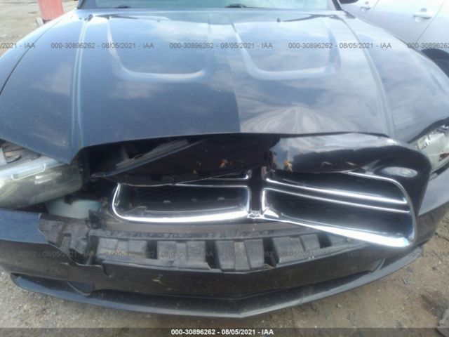 Photo 5 VIN: 2C3CDXBG1DH617823 - DODGE CHARGER 