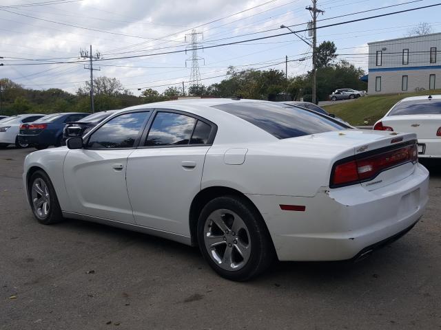 Photo 2 VIN: 2C3CDXBG1DH680968 - DODGE CHARGER SE 