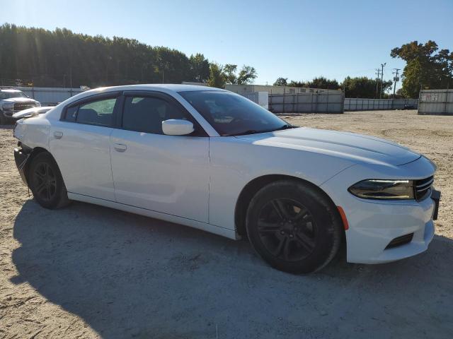 Photo 3 VIN: 2C3CDXBG1GH103054 - DODGE CHARGER SE 