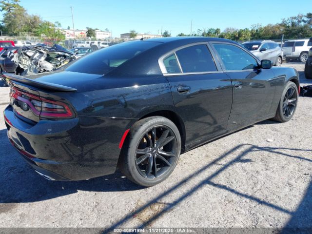 Photo 3 VIN: 2C3CDXBG1JH206482 - DODGE CHARGER 