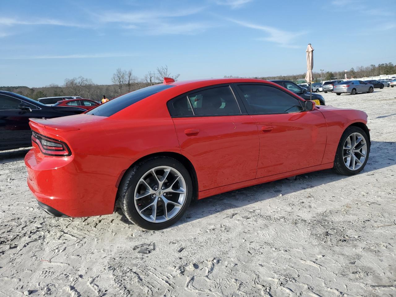 Photo 2 VIN: 2C3CDXBG1LH178220 - DODGE CHARGER 