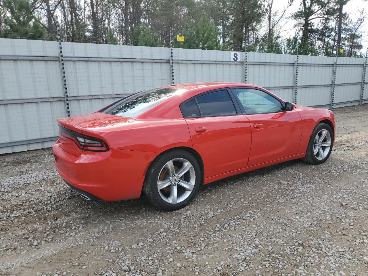 Photo 2 VIN: 2C3CDXBG1NH200865 - DODGE CHARGER 