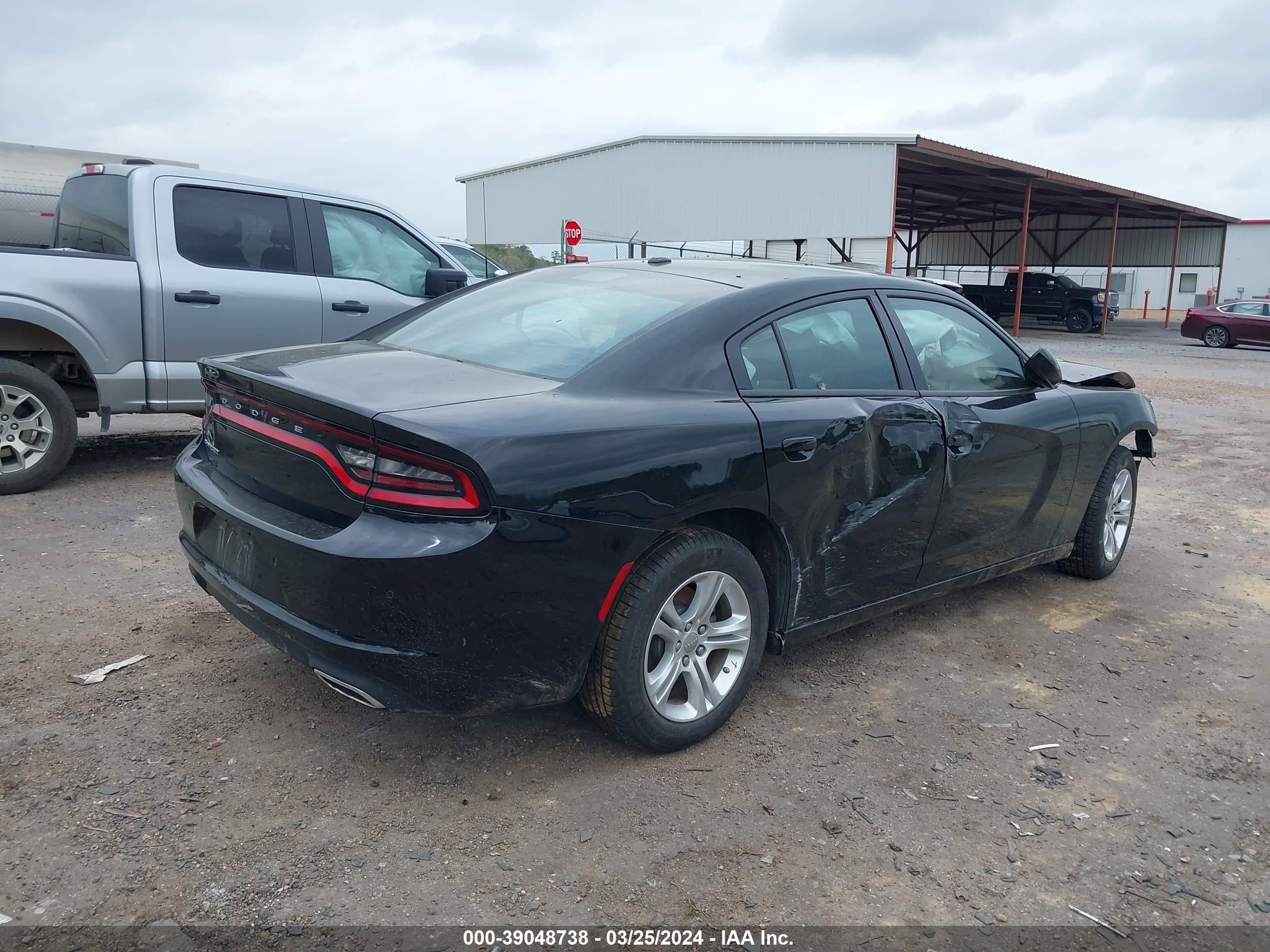 Photo 3 VIN: 2C3CDXBG1NH246602 - DODGE CHARGER 