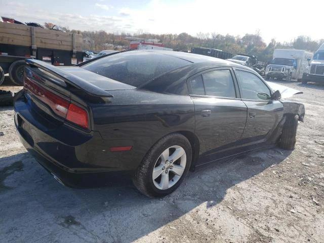 Photo 2 VIN: 2C3CDXBG2CH119435 - DODGE CHARGER SE 