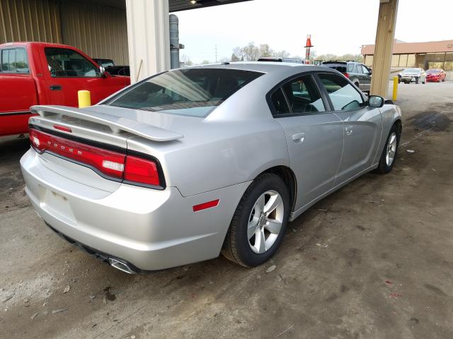 Photo 3 VIN: 2C3CDXBG2CH211869 - DODGE CHARGER SE 