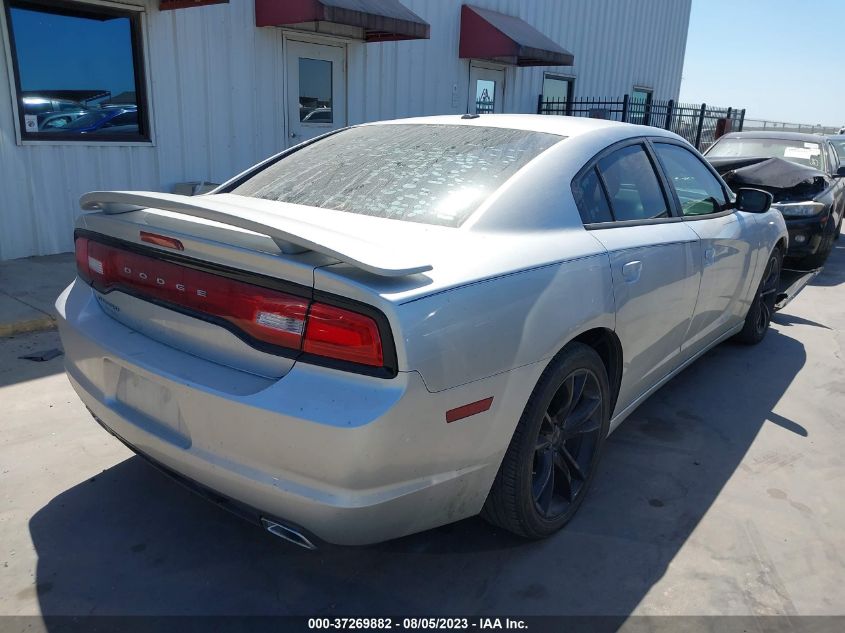 Photo 3 VIN: 2C3CDXBG2CH219700 - DODGE CHARGER 