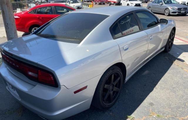 Photo 3 VIN: 2C3CDXBG2CH302561 - DODGE CHARGER SE 