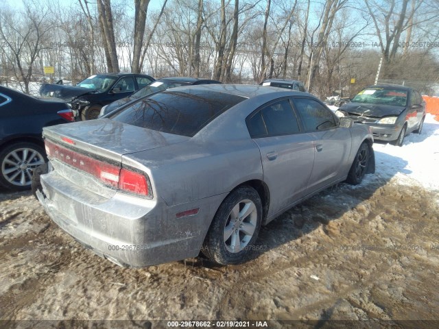 Photo 3 VIN: 2C3CDXBG2DH664066 - DODGE CHARGER 