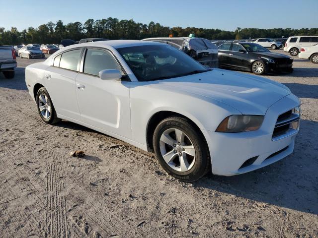 Photo 3 VIN: 2C3CDXBG2EH147142 - DODGE CHARGER SE 