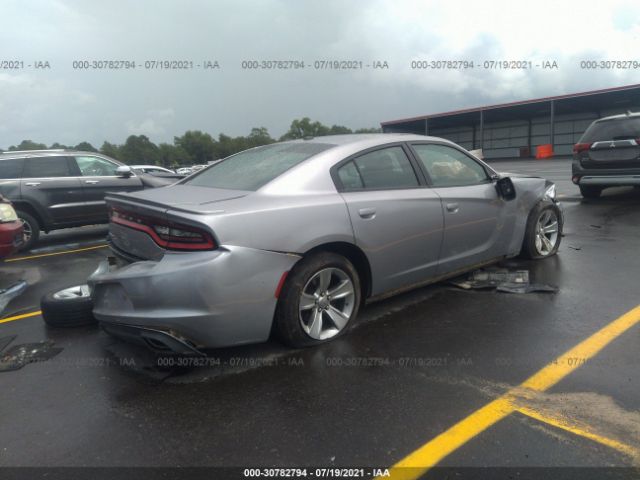 Photo 3 VIN: 2C3CDXBG2FH727718 - DODGE CHARGER 