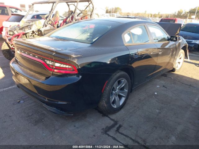 Photo 3 VIN: 2C3CDXBG2FH881054 - DODGE CHARGER 