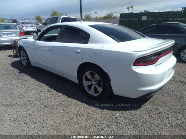 Photo 2 VIN: 2C3CDXBG2GH180127 - DODGE CHARGER 