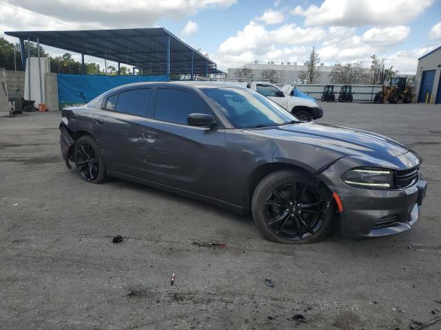 Photo 3 VIN: 2C3CDXBG2HH584286 - DODGE CHARGER 