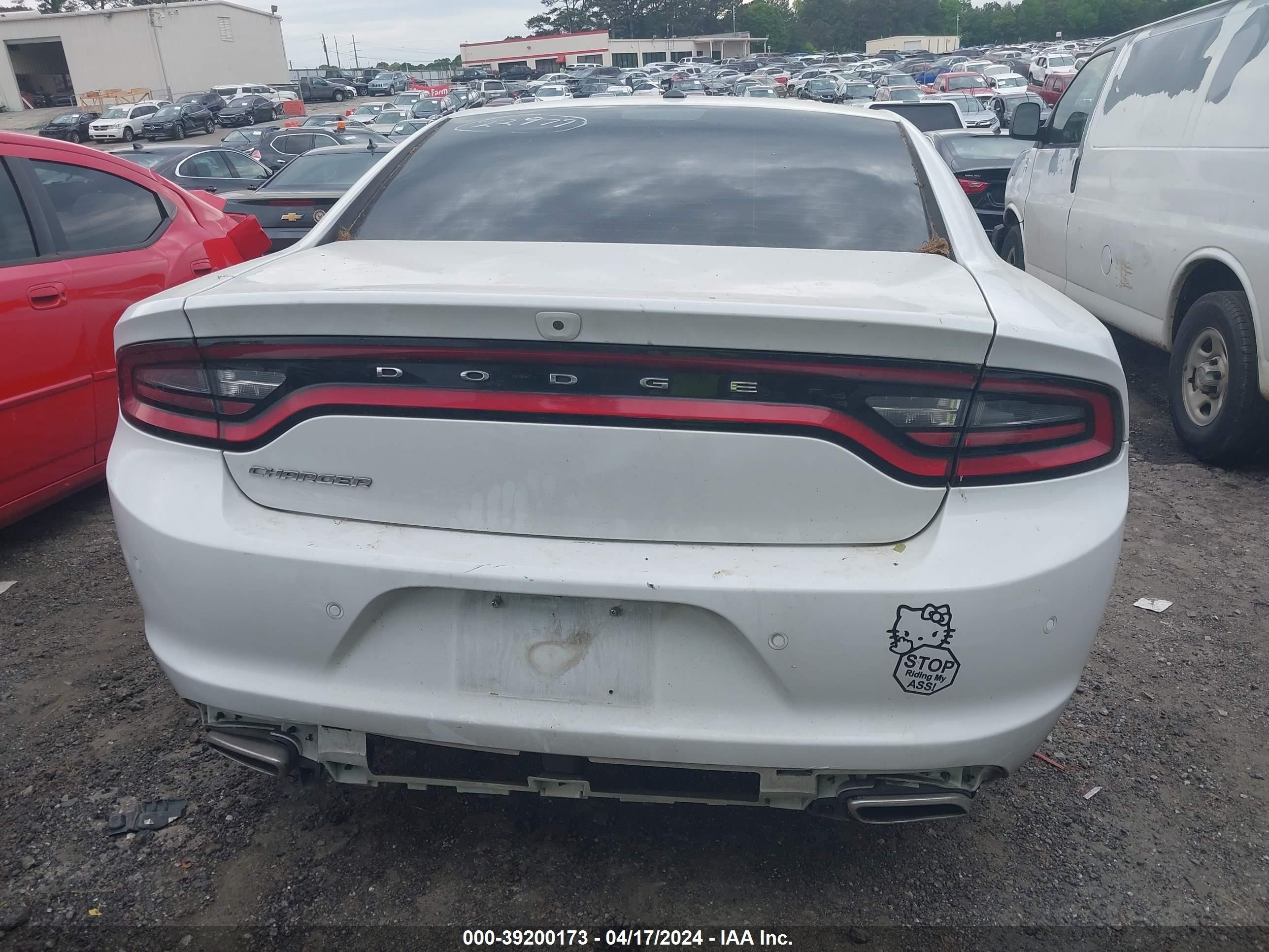 Photo 14 VIN: 2C3CDXBG2KH636636 - DODGE CHARGER 