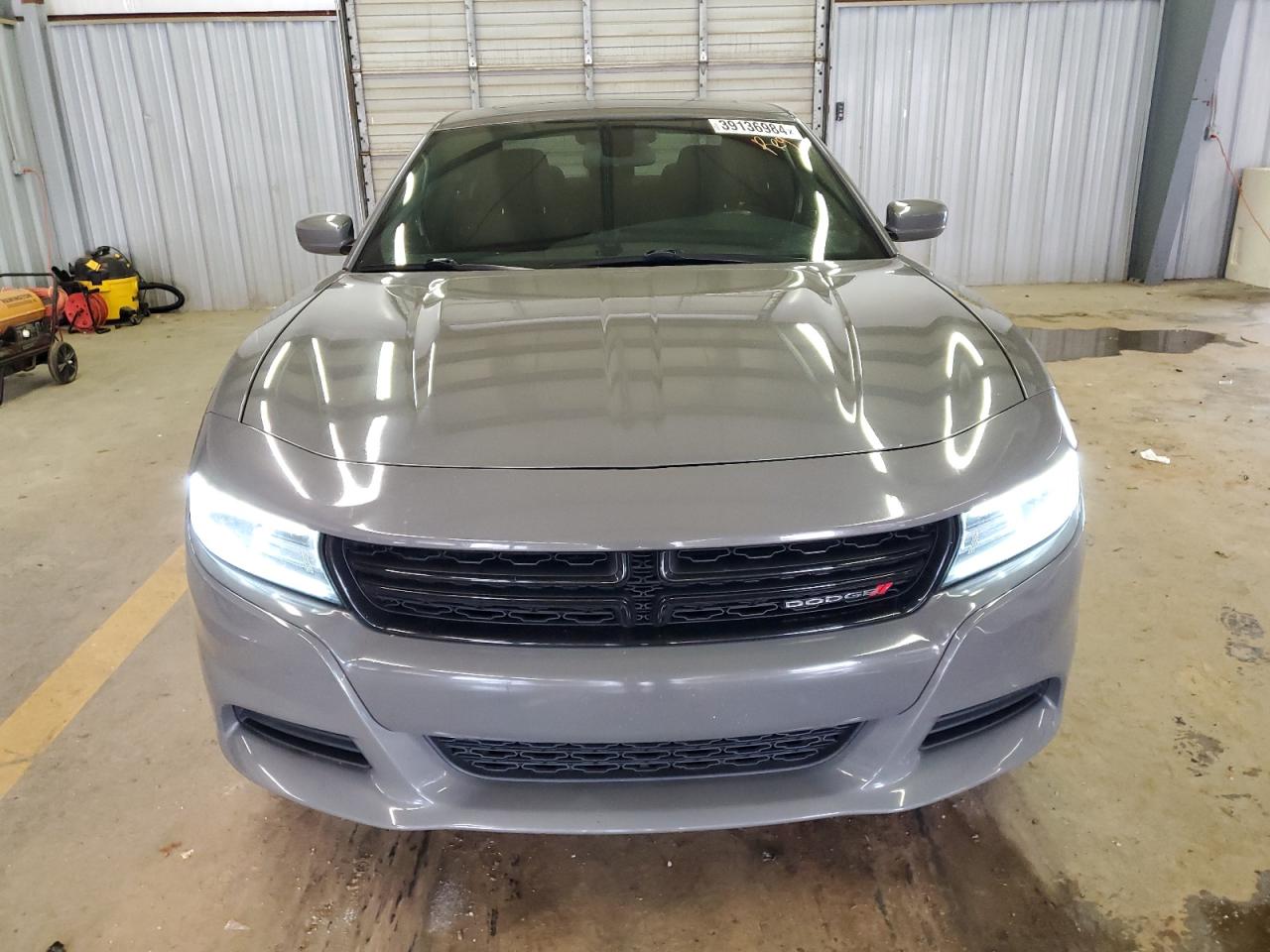 Photo 4 VIN: 2C3CDXBG2KH736624 - DODGE CHARGER 