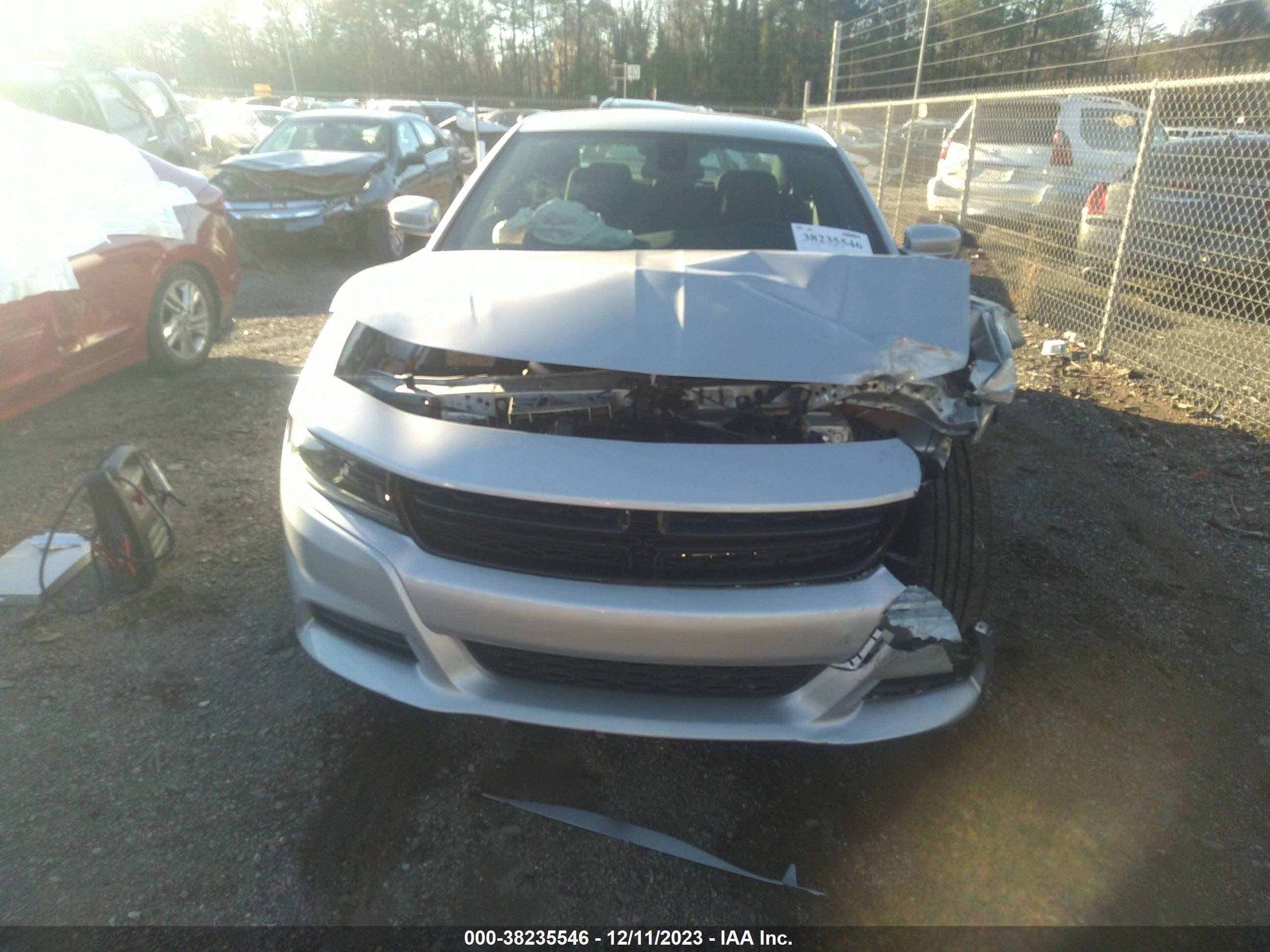 Photo 11 VIN: 2C3CDXBG2NH125545 - DODGE CHARGER 