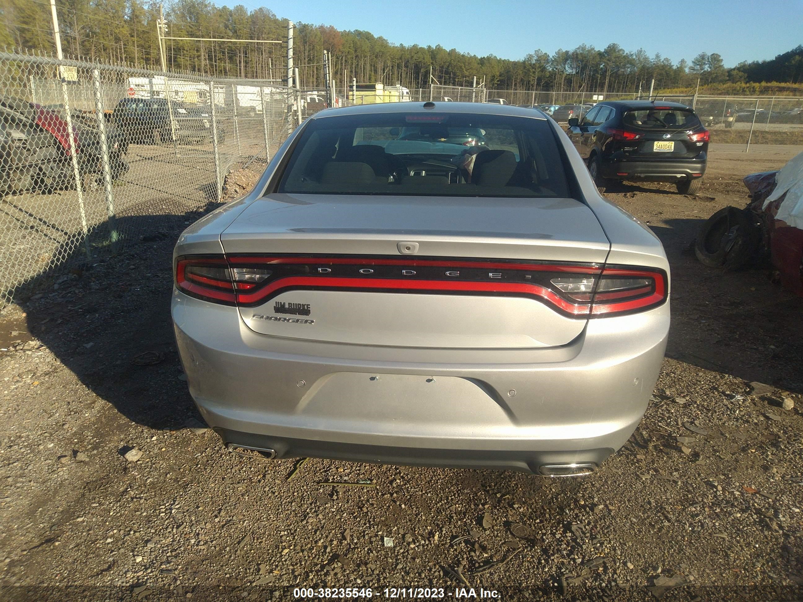 Photo 15 VIN: 2C3CDXBG2NH125545 - DODGE CHARGER 