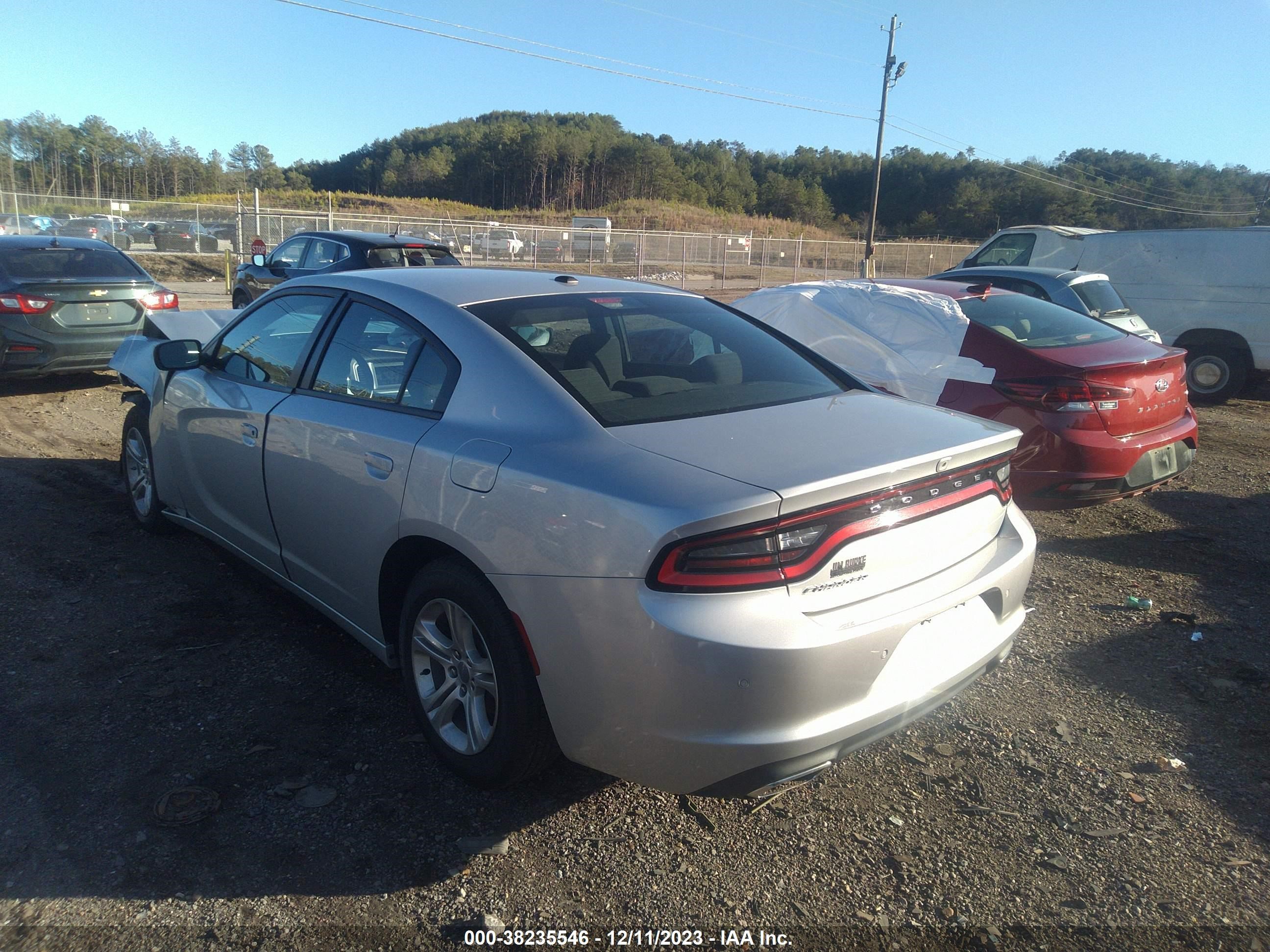 Photo 2 VIN: 2C3CDXBG2NH125545 - DODGE CHARGER 