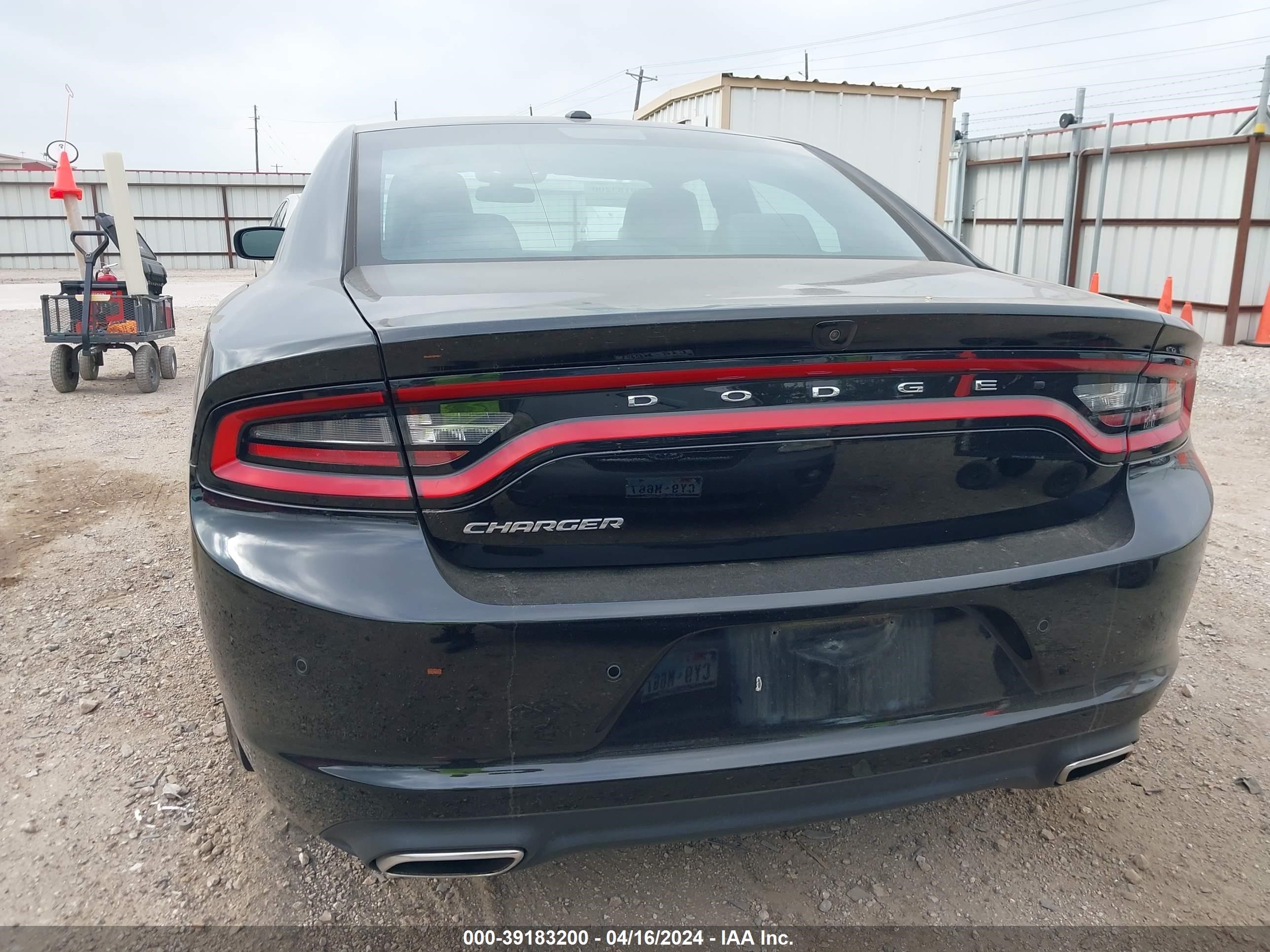 Photo 15 VIN: 2C3CDXBG2NH172767 - DODGE CHARGER 