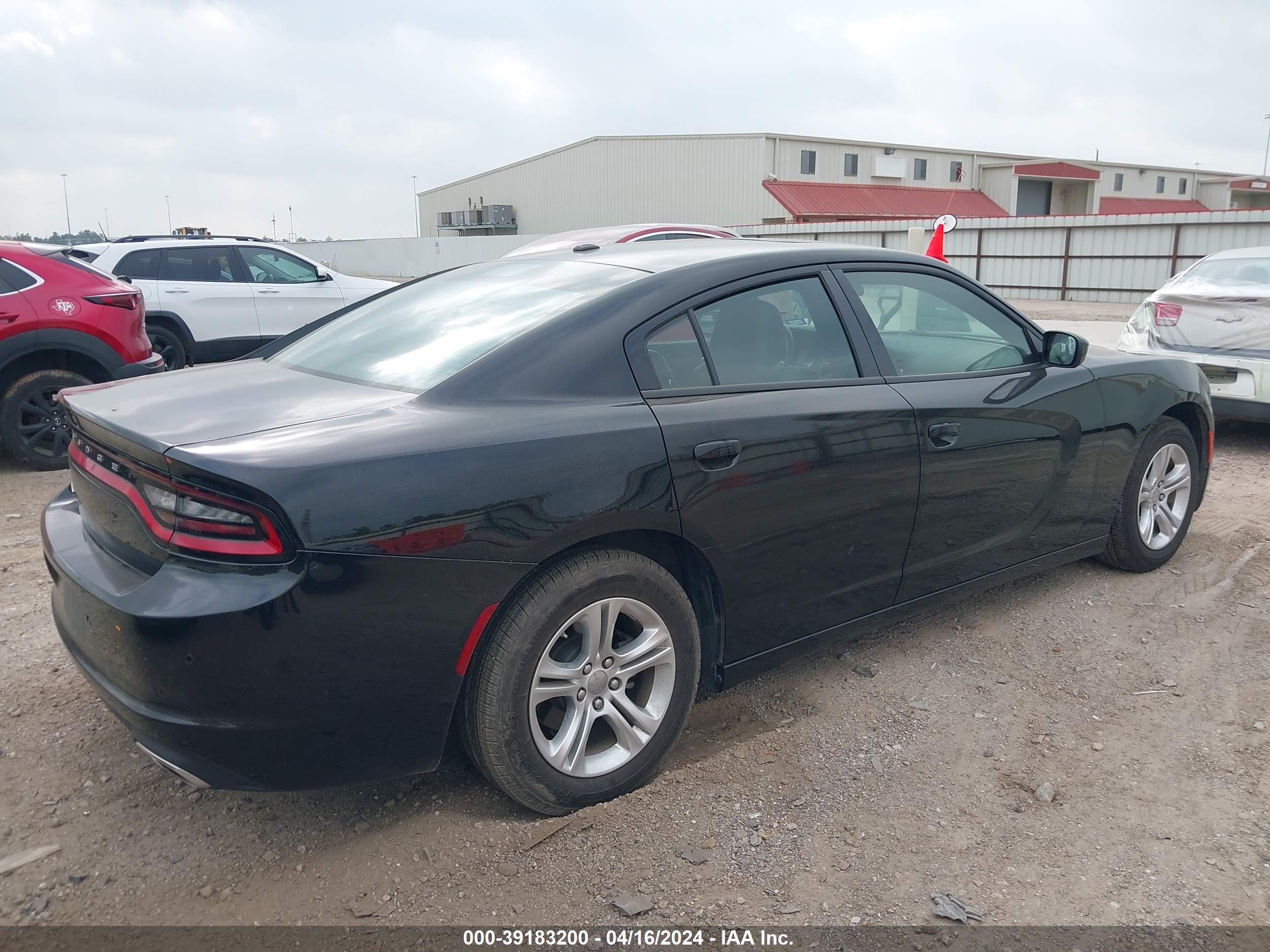 Photo 3 VIN: 2C3CDXBG2NH172767 - DODGE CHARGER 