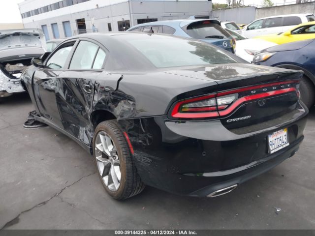 Photo 2 VIN: 2C3CDXBG2NH243904 - DODGE CHARGER 