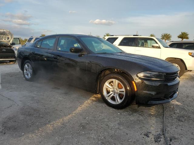 Photo 3 VIN: 2C3CDXBG2PH687867 - DODGE CHARGER SX 