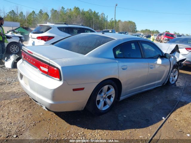 Photo 3 VIN: 2C3CDXBG3CH172113 - DODGE CHARGER 