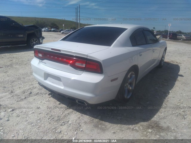 Photo 3 VIN: 2C3CDXBG3DH712822 - DODGE CHARGER 