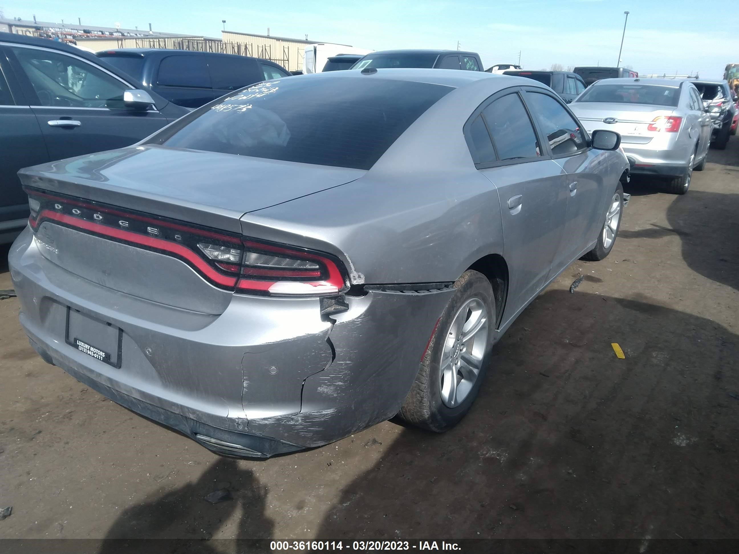 Photo 3 VIN: 2C3CDXBG3FH790214 - DODGE CHARGER 