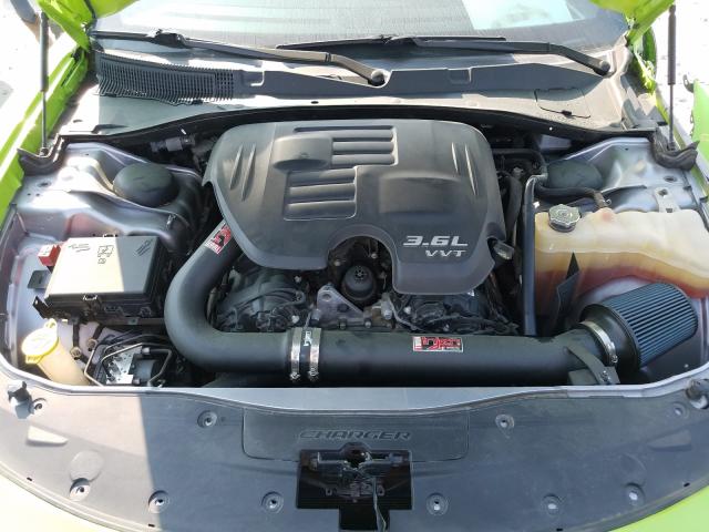 Photo 6 VIN: 2C3CDXBG3GH233370 - DODGE CHARGER SE 