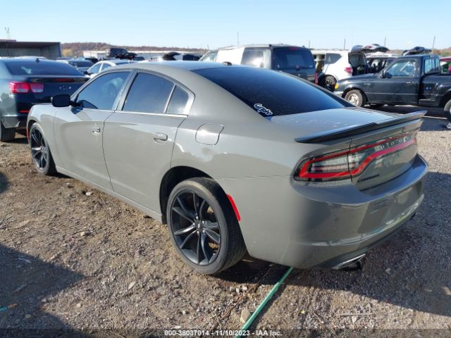 Photo 2 VIN: 2C3CDXBG3JH145510 - DODGE CHARGER 