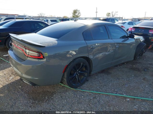 Photo 3 VIN: 2C3CDXBG3JH145510 - DODGE CHARGER 