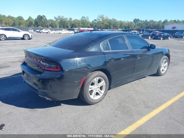 Photo 3 VIN: 2C3CDXBG3KH650447 - DODGE CHARGER 