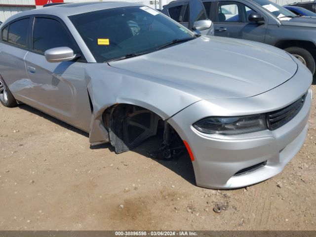 Photo 5 VIN: 2C3CDXBG3KH720657 - DODGE CHARGER 