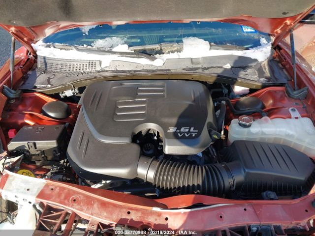 Photo 9 VIN: 2C3CDXBG3NH120211 - DODGE CHARGER 