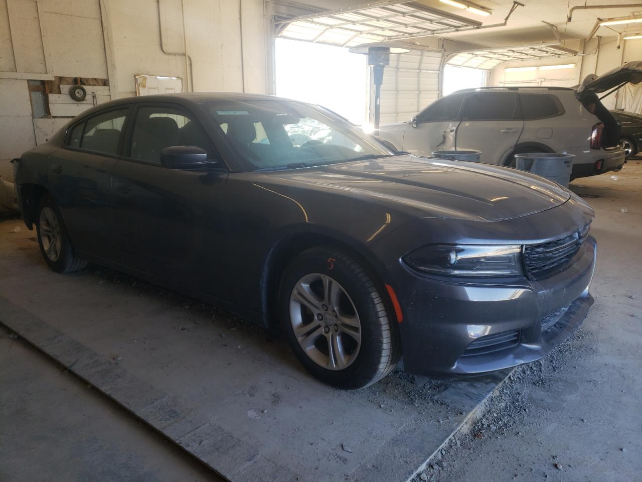 Photo 3 VIN: 2C3CDXBG3NH250585 - DODGE CHARGER 