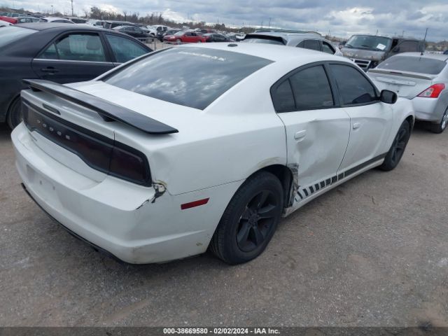 Photo 3 VIN: 2C3CDXBG4CH174288 - DODGE CHARGER 