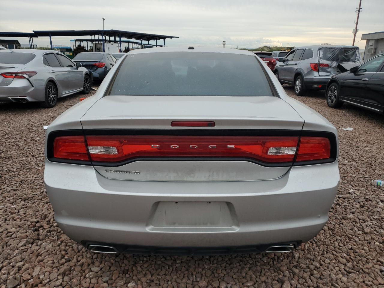 Photo 5 VIN: 2C3CDXBG4CH287190 - DODGE CHARGER 