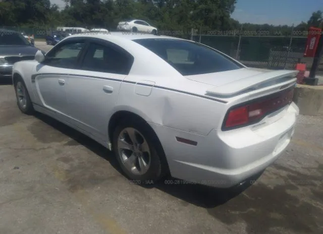 Photo 2 VIN: 2C3CDXBG4CH287237 - DODGE CHARGER 