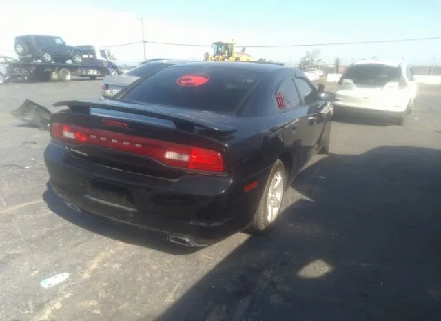 Photo 3 VIN: 2C3CDXBG4DH555141 - DODGE CHARGER 