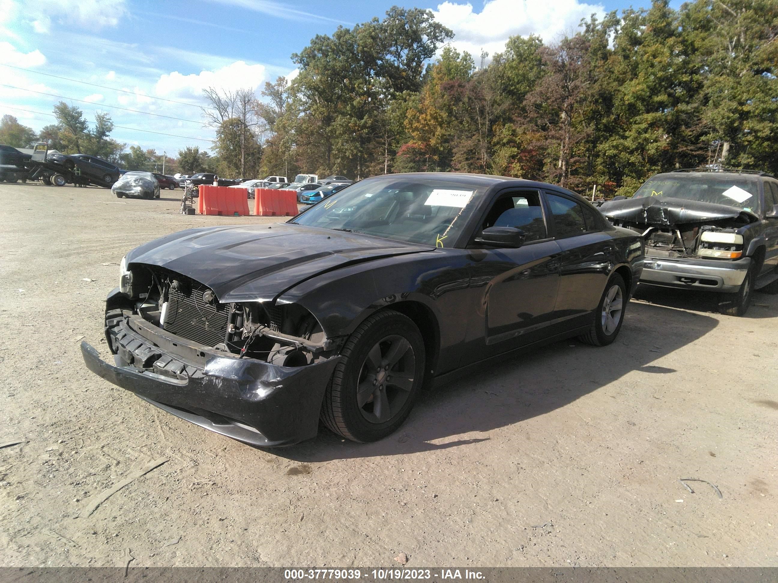 Photo 1 VIN: 2C3CDXBG4DH632011 - DODGE CHARGER 