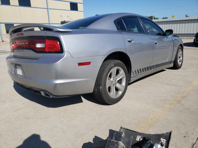 Photo 3 VIN: 2C3CDXBG4DH677952 - DODGE CHARGER SE 