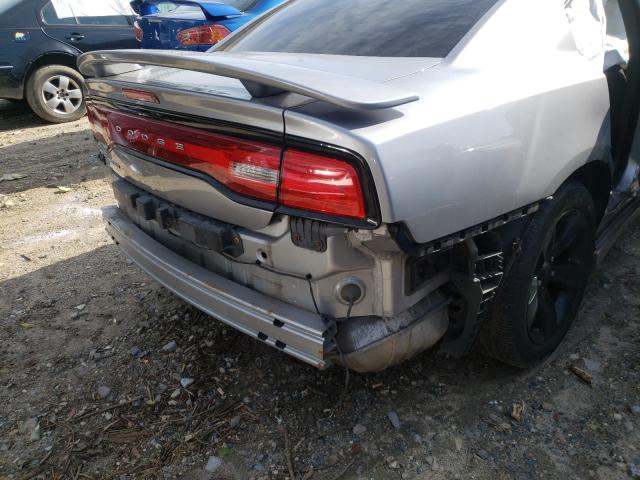 Photo 8 VIN: 2C3CDXBG4DH717382 - DODGE CHARGER SE 