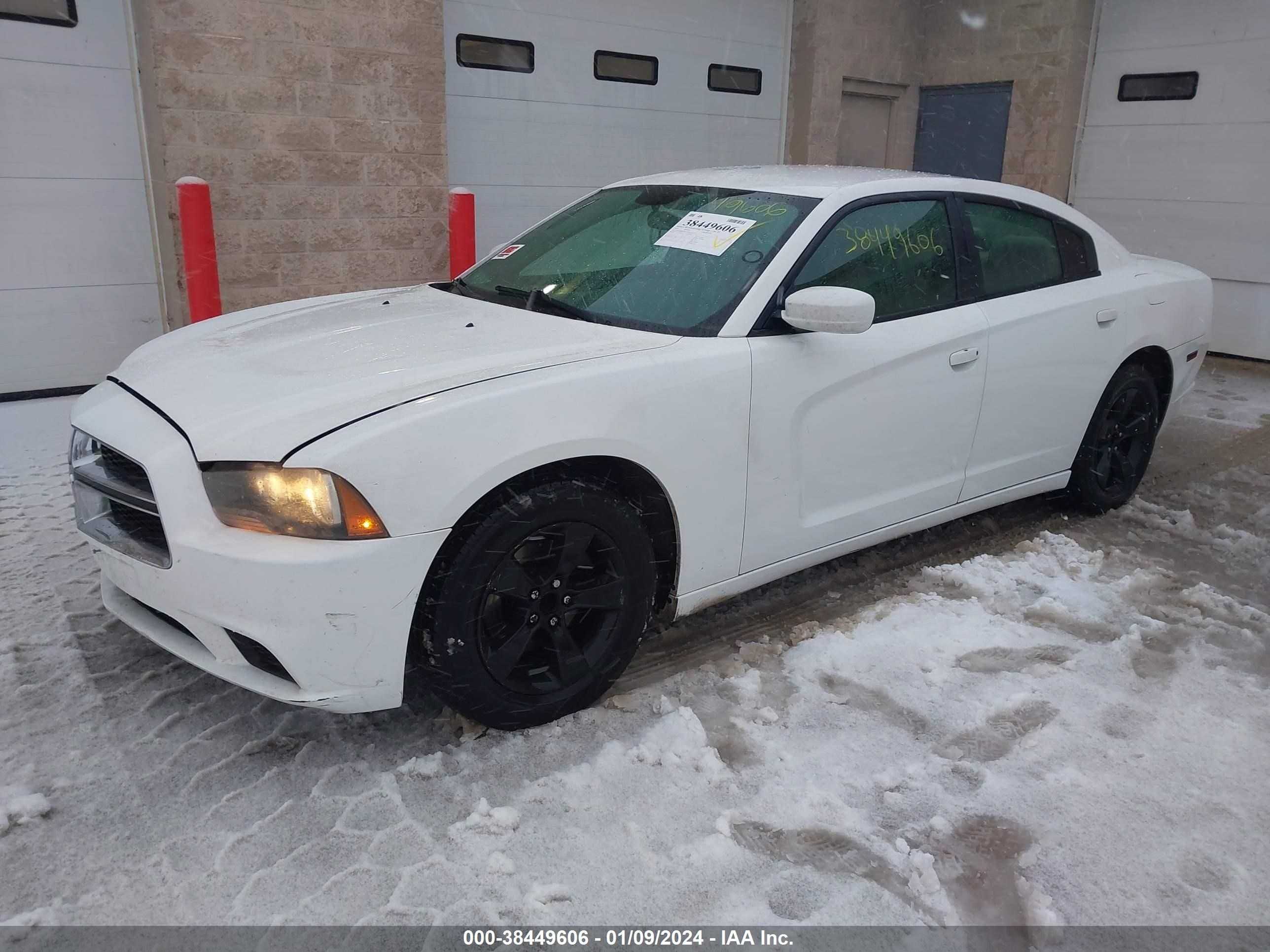 Photo 1 VIN: 2C3CDXBG4EH245265 - DODGE CHARGER 