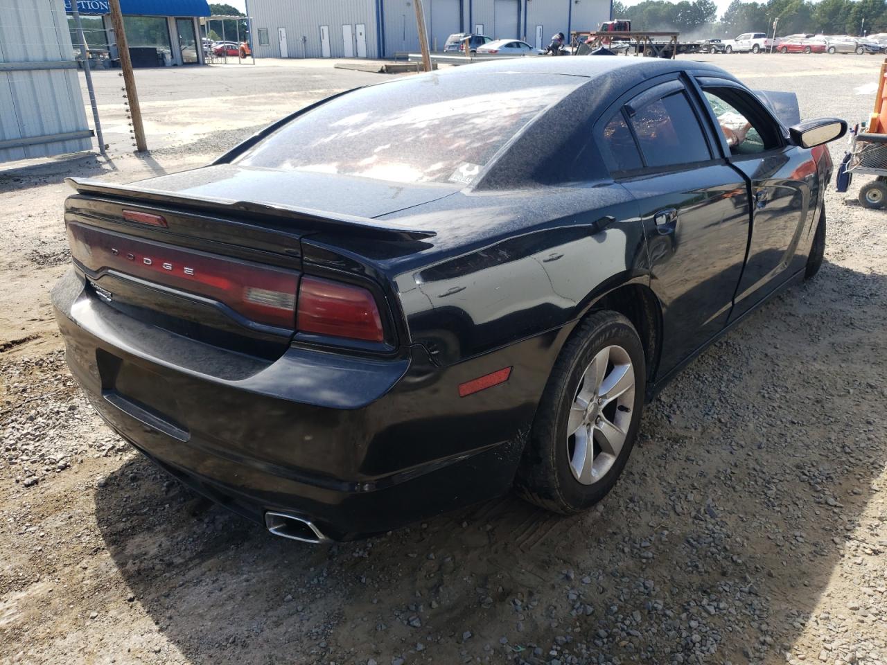 Photo 3 VIN: 2C3CDXBG4EH267783 - DODGE CHARGER 