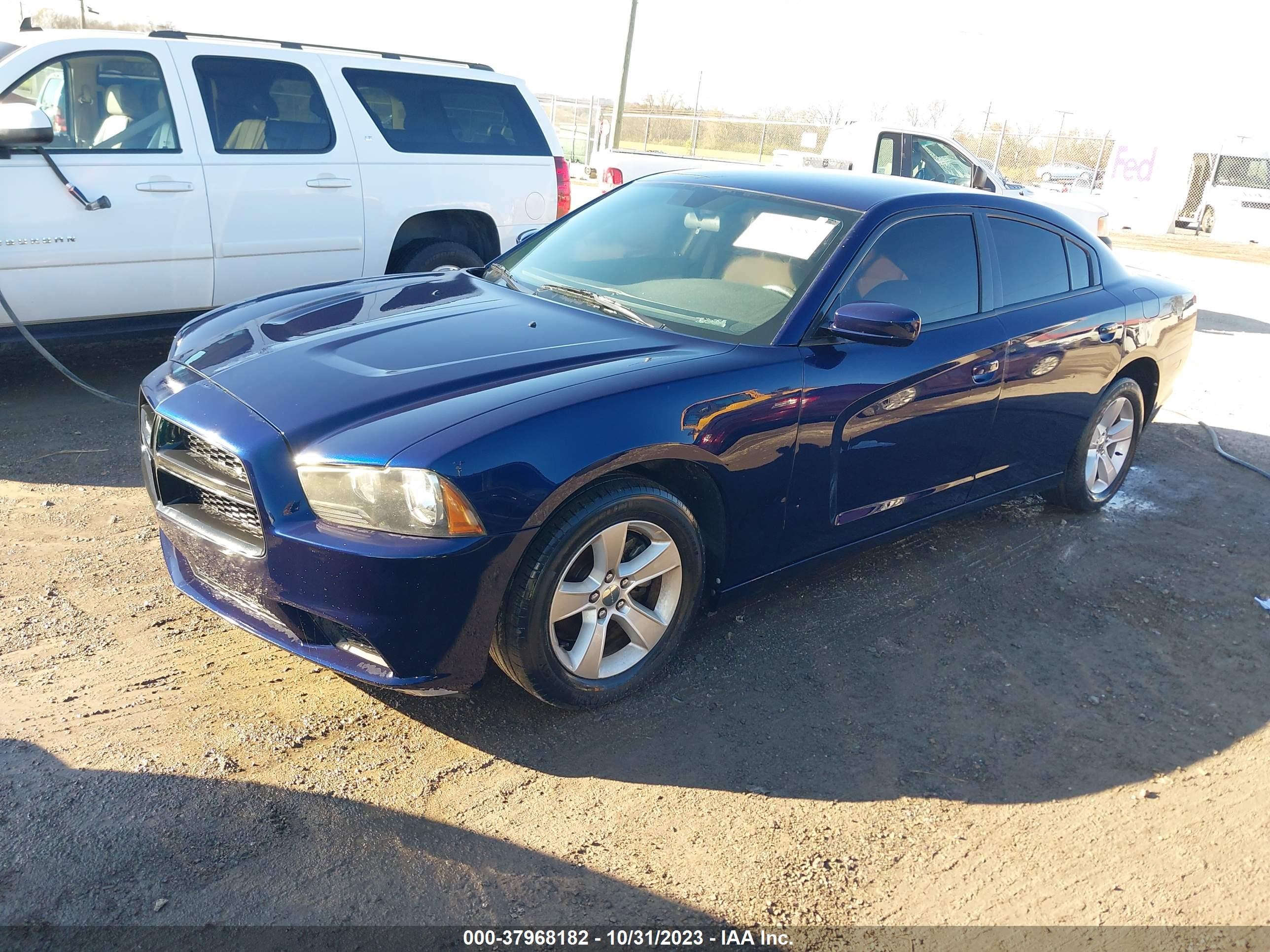 Photo 1 VIN: 2C3CDXBG4EH268545 - DODGE CHARGER 