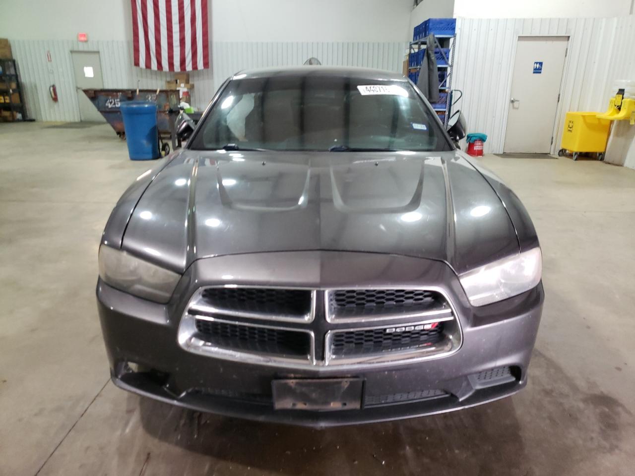 Photo 4 VIN: 2C3CDXBG4EH322376 - DODGE CHARGER 