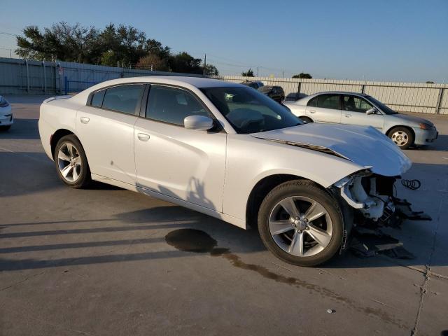 Photo 3 VIN: 2C3CDXBG4FH857810 - DODGE CHARGER SE 